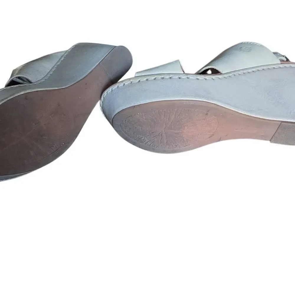 Born Women's Size 7 Gray Leather Platform Wedge Sandals